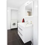 Z - With Parking, Air Condition, Motorbike Garage, Ev Power Station * Брно